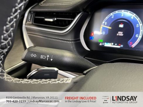 New 2025 Jeep Grand Cherokee L Limited w/ Luxury Tech Group II image 44