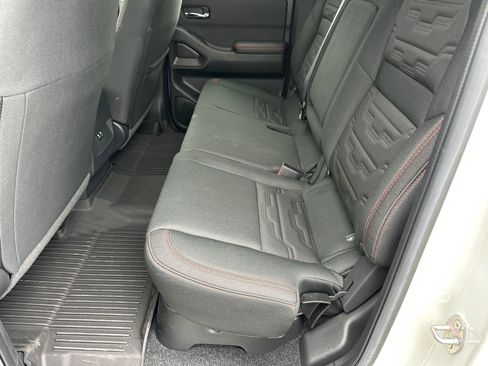 New 2025 Nissan Frontier PRO-4X AWD/4WD image 19