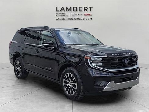 Used 2025 Ford Expedition Platinum AWD/4WD image 7