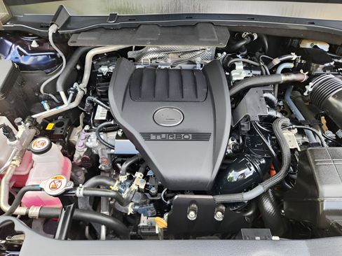 Used 2024 Lexus TX 500h AWD w/ Technology Package image 17