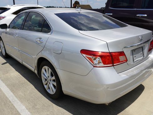 Used 2011 Lexus ES 350 FWD image 8