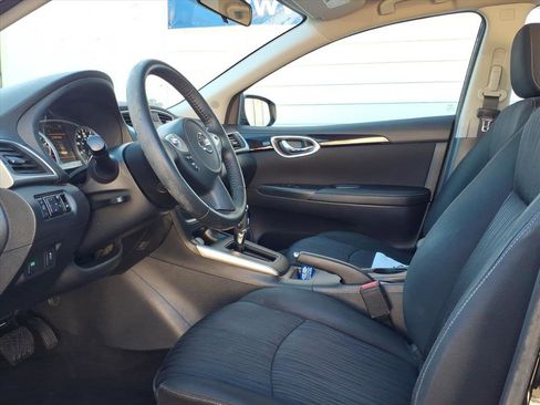Used 2019 Nissan Sentra SV image 8