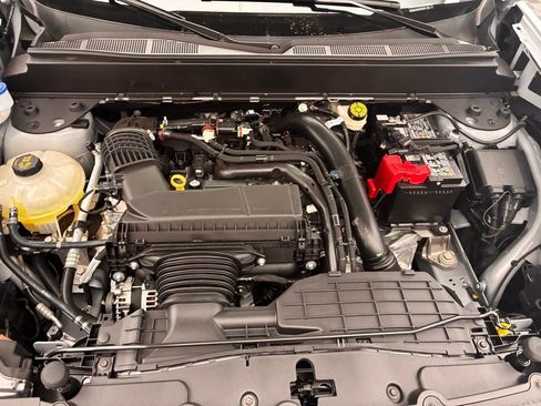 New 2025 Ford Maverick XLT w/ XLT Luxury Package image 35