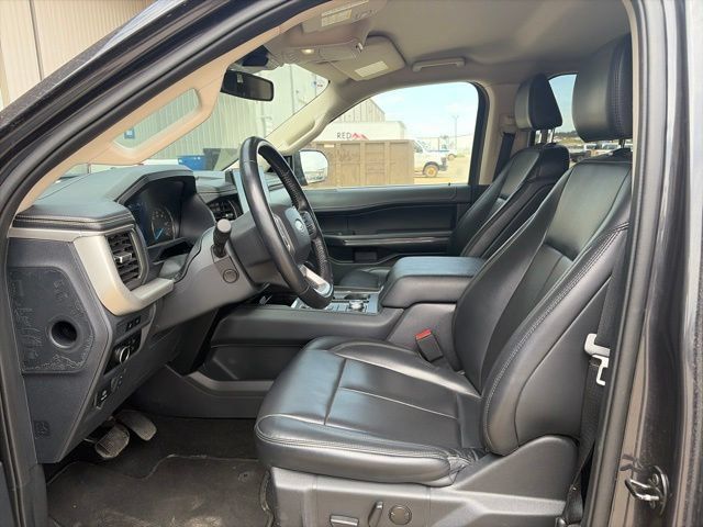 Certified 2024 Ford Expedition Max XLT AWD/4WD image 5