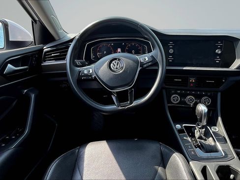 Used 2019 Volkswagen Jetta SEL Premium FWD image 8
