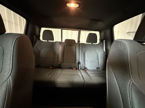 Used 2025 RAM 1500 Big Horn AWD/4WD image 22