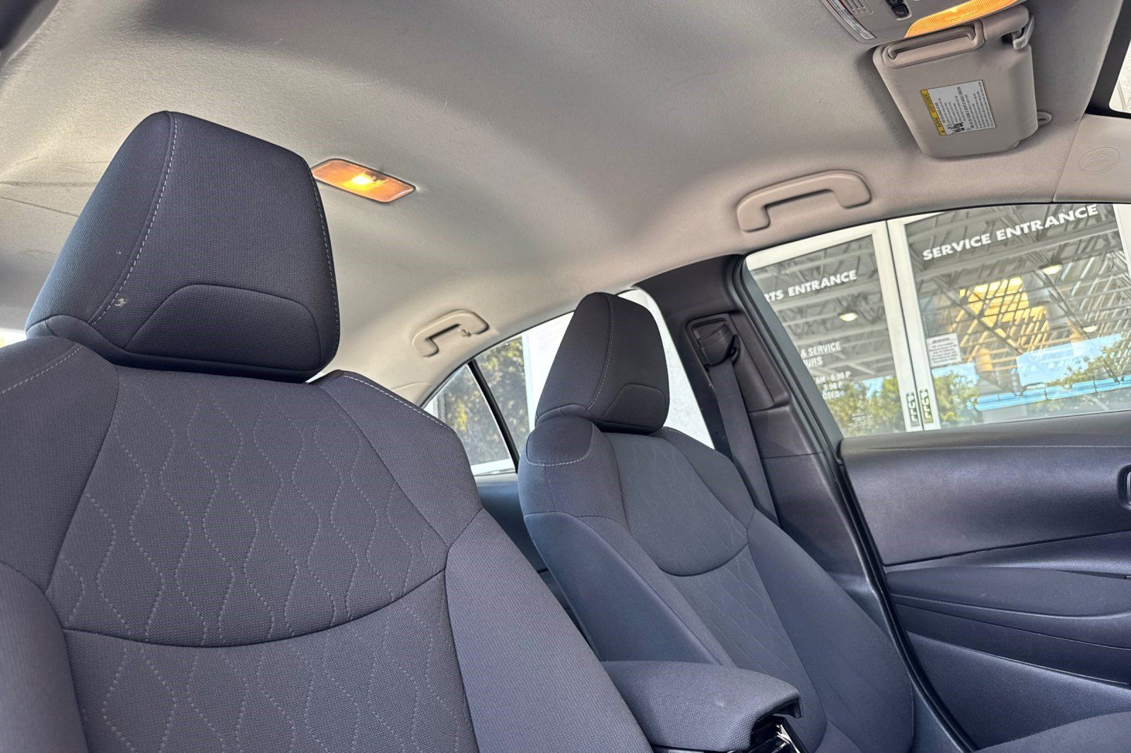 Used 2020 Toyota Corolla LE FWD image 20