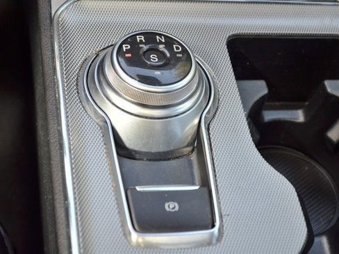 Used 2021 Ford Edge SEL w/ Convenience Package image 27