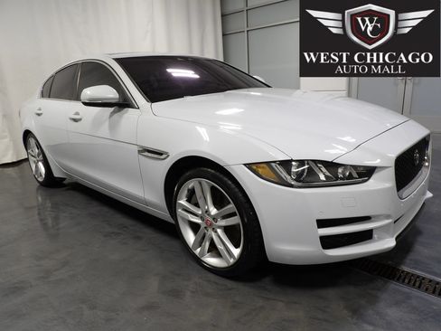 Used 2017 Jaguar XE Prestige AWD/4WD image 1