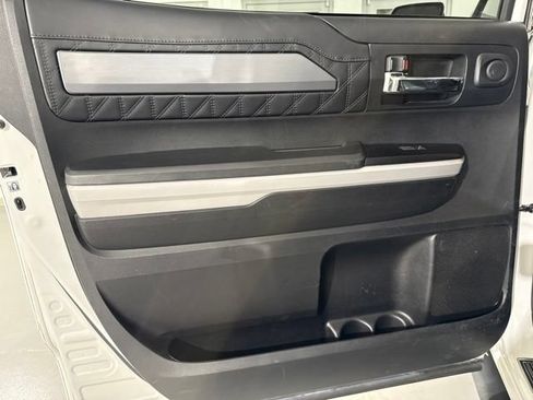 Used 2019 Toyota Tundra Platinum AWD/4WD image 14