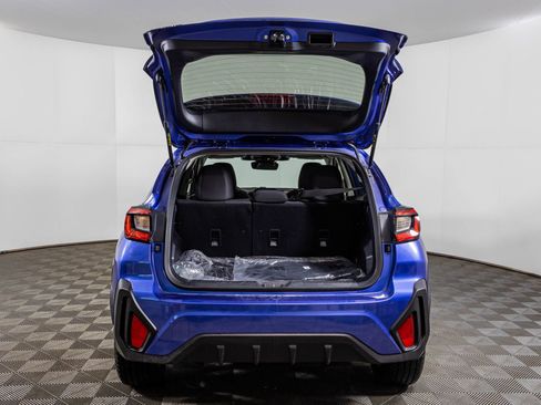 Used 2025 Subaru Crosstrek 2.0i Premium image 37