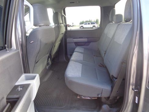 Used 2023 Ford F350 XLT image 41