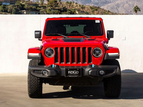 Used 2023 Jeep Wrangler Unlimited Rubicon 4xe image 4