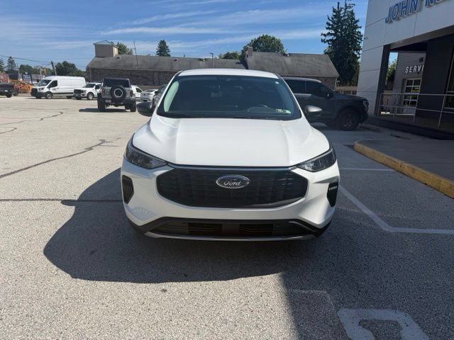 Certified 2023 Ford Escape Active FWD image 3