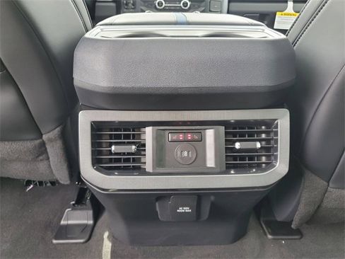 New 2025 Ford F250 Platinum image 49