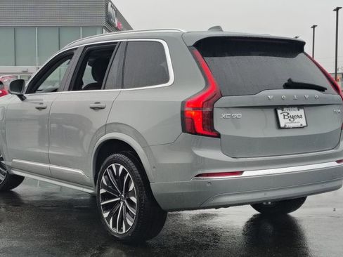 New 2026 Volvo XC90 T8 Plus w/ Protection Package Premier image 4