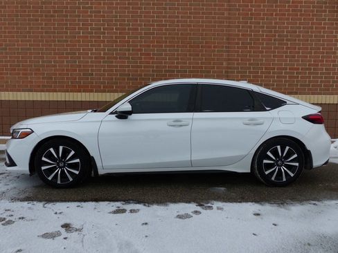 Used 2022 Honda Civic EX-L image 5