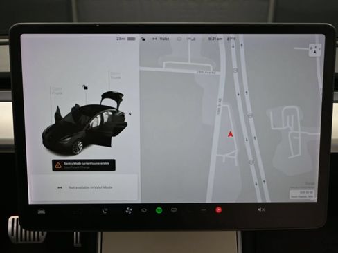 Used 2018 Tesla Model 3 Long Range AWD/4WD image 30