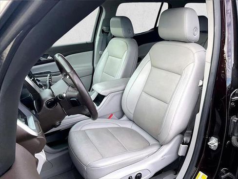 Used 2021 GMC Acadia SLT w/ Technology Package image 24