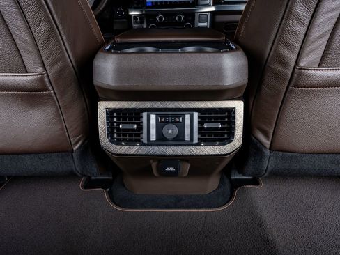 Used 2026 Ford F350 King Ranch w/ FX4 Off-Road Package image 33