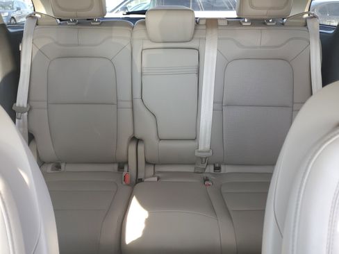 Certified 2024 Lincoln Corsair AWD w/ Equipment Group 101A image 19