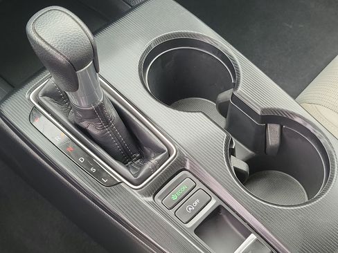 Used 2024 Honda Civic LX image 18