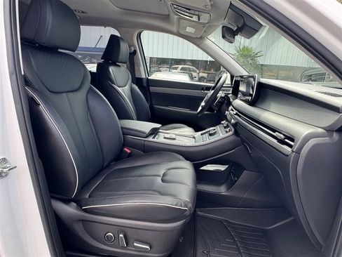 Used 2023 Hyundai Palisade SEL FWD image 19