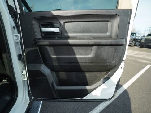 Used 2019 RAM 2500 Tradesman w/ Chrome Appearance Group image 22