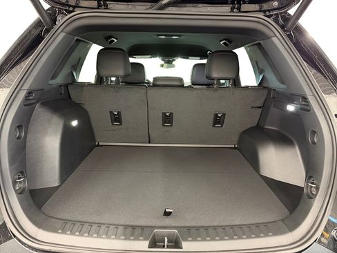 New 2026 Chevrolet Equinox RS w/ Convenience Package III image 25