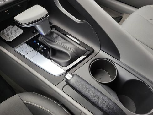New 2026 Hyundai Elantra Sport FWD image 19