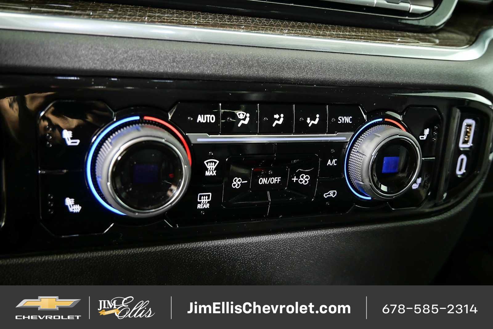 New 2026 Chevrolet Silverado 1500 RST w/ RST Select Package AWD/4WD image 17