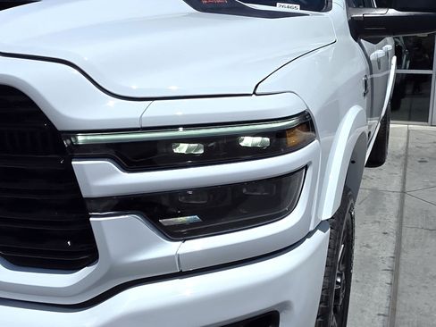 New 2026 RAM 2500 Limited AWD/4WD image 7