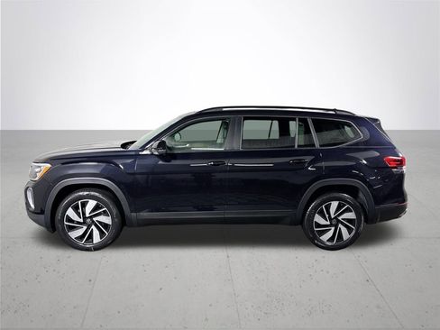 New 2026 Volkswagen Atlas SE image 9