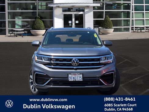 Certified 2023 Volkswagen Atlas SEL Premium AWD/4WD image 2
