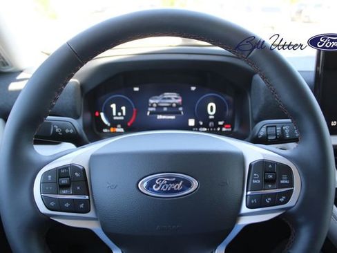 New 2026 Ford Explorer Active image 16