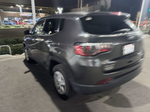 Used 2022 Jeep Compass Sport image 26