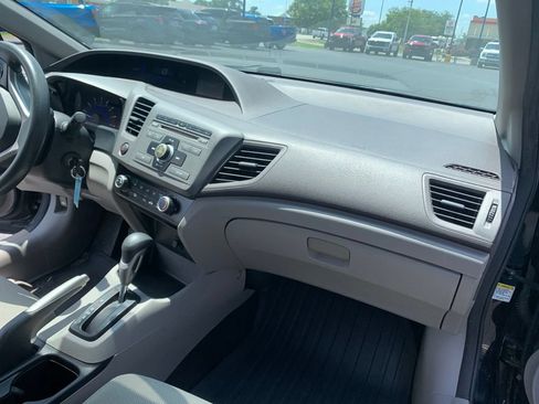 Used 2012 Honda Civic LX image 25