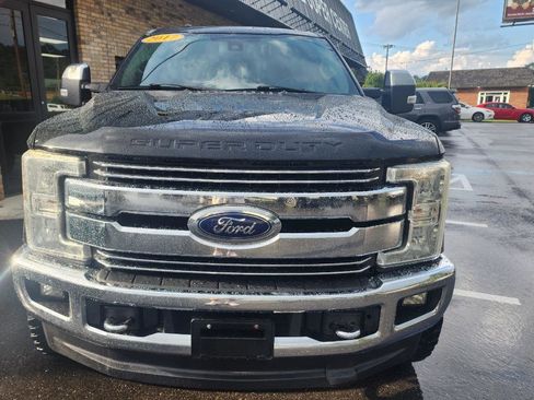 Used 2017 Ford F250 Lariat w/ Lariat Ultimate Package image 9