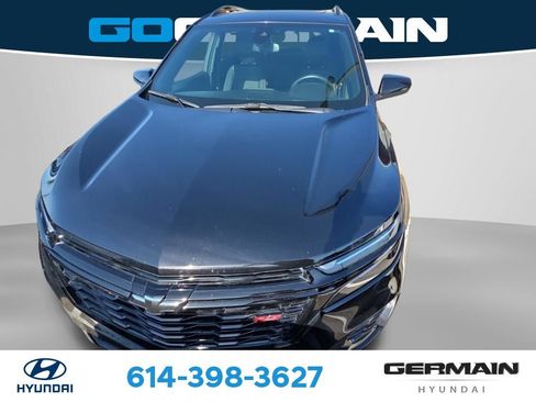 Used 2024 Chevrolet Equinox RS w/ LPO, Floor Liner Package FWD image 2