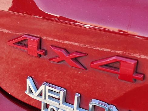 Used 2024 Jeep Compass Limited image 25