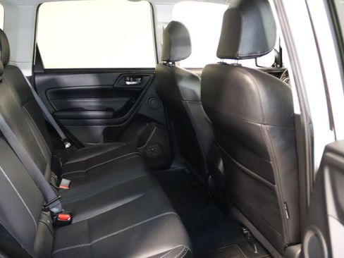 Used 2018 Subaru Forester 2.5i Touring w/ Popular Package #3B AWD/4WD image 63