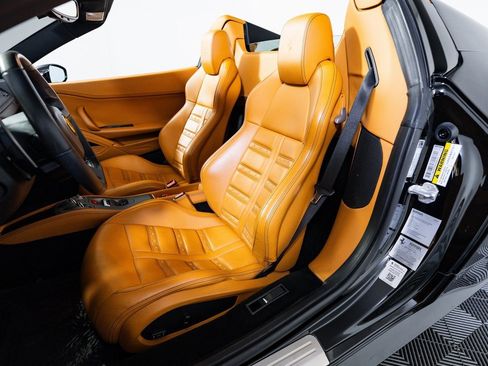 Certified 2015 Ferrari 458 Spider image 21