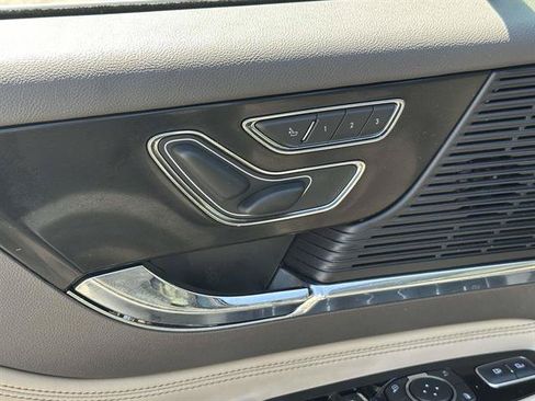 Used 2022 Lincoln Corsair AWD w/ Premium Package image 14