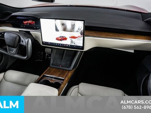 Used 2021 Tesla Model S Plaid image 25