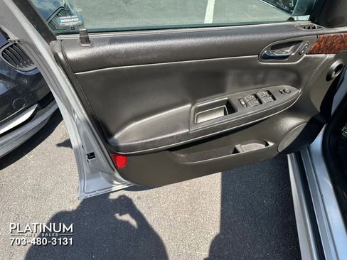Used 2012 Chevrolet Impala LS FWD image 14