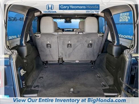Used 2025 Jeep Wrangler Unlimited Sport AWD/4WD image 20