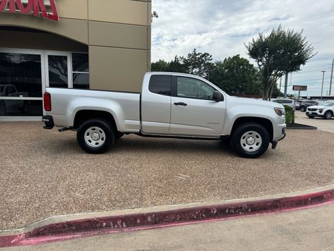 Used 2016 Chevrolet Colorado W/T w/ WT Convenience Package image 7
