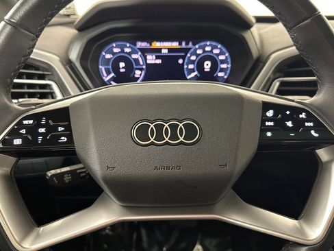 Used 2023 Audi Q4 e-tron Premium Plus w/ Premium Plus AWD/4WD image 22