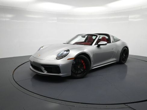 Used 2023 Porsche 911 Targa 4 GTS image 28