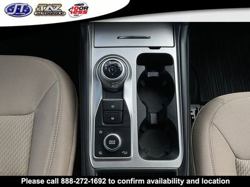 Used 2021 Ford Explorer 4WD image 17